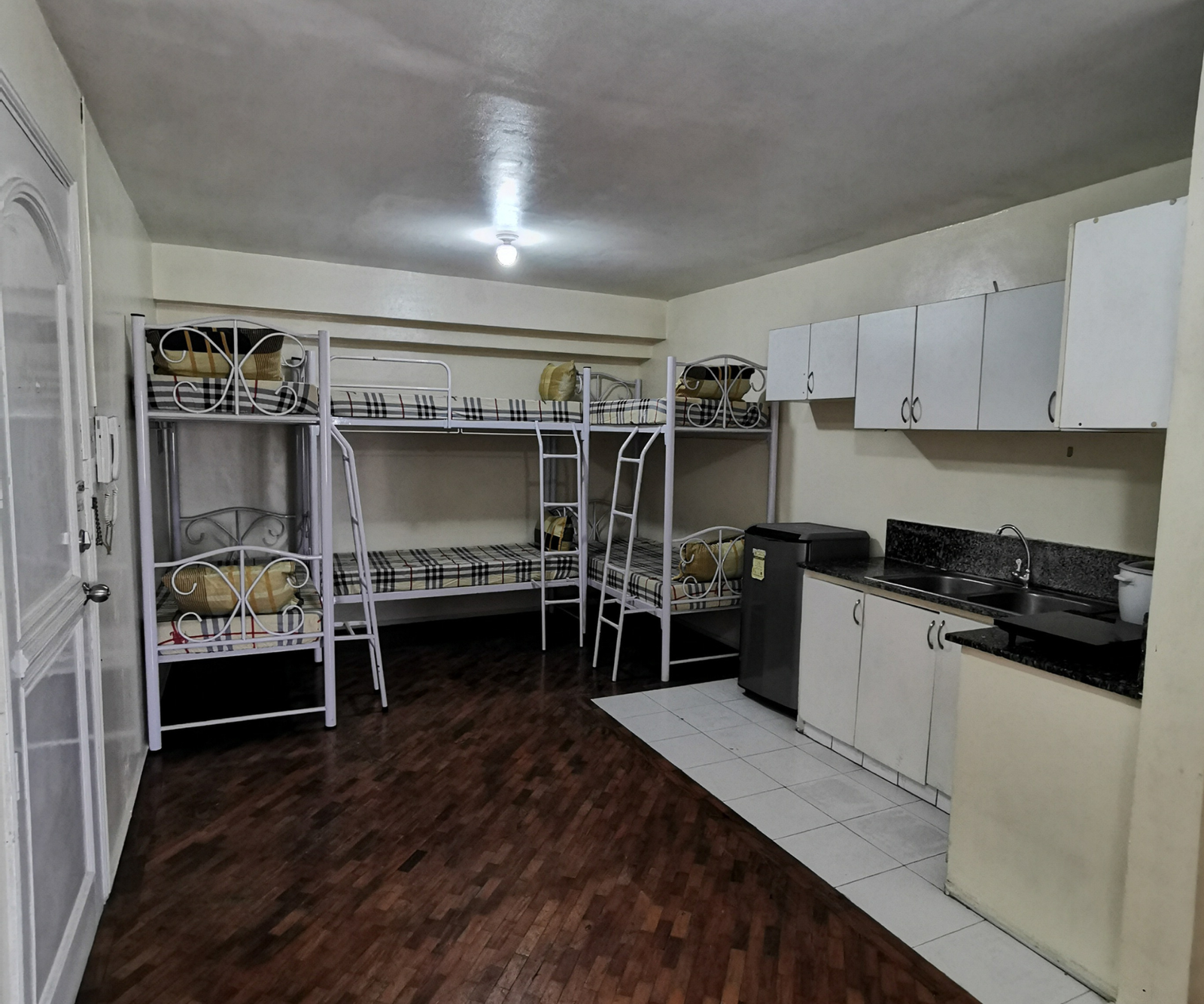 Read more about the article 1BR SPACIOUS FURNISHED CONDO